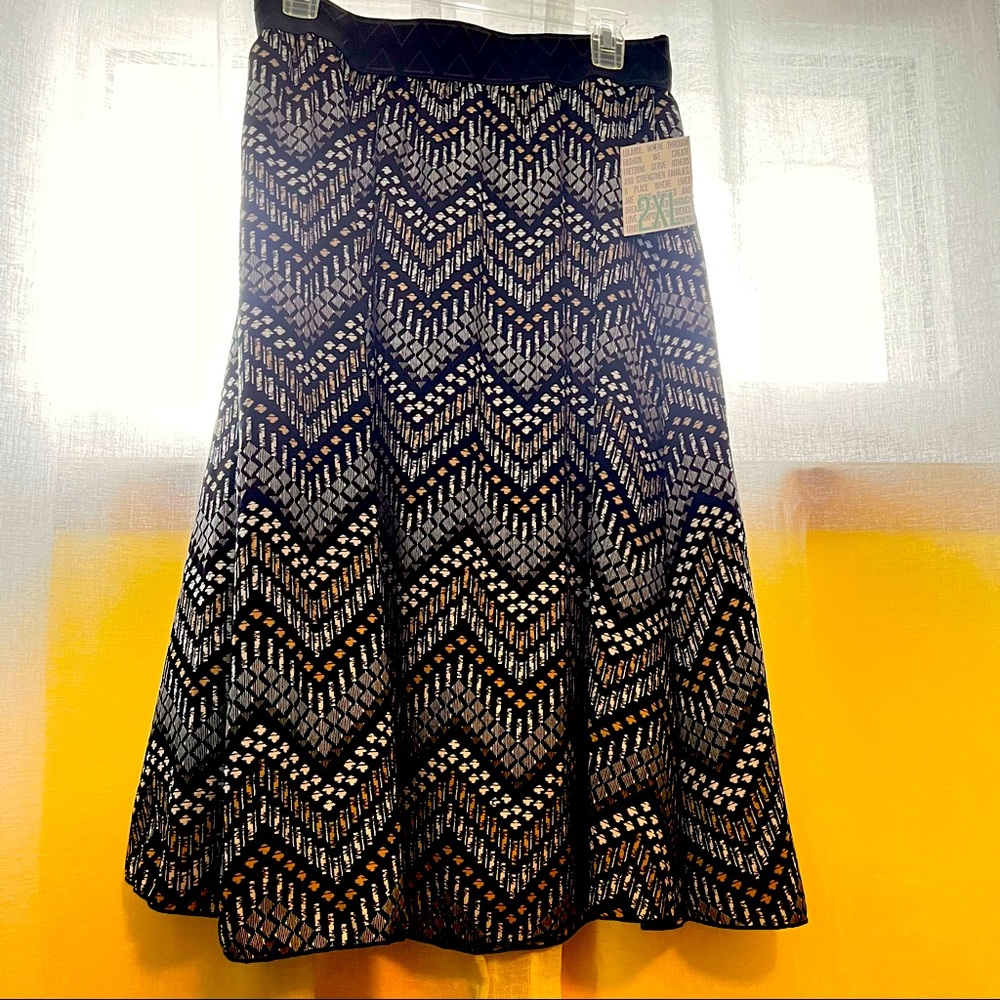 NWT Lularoe Lola